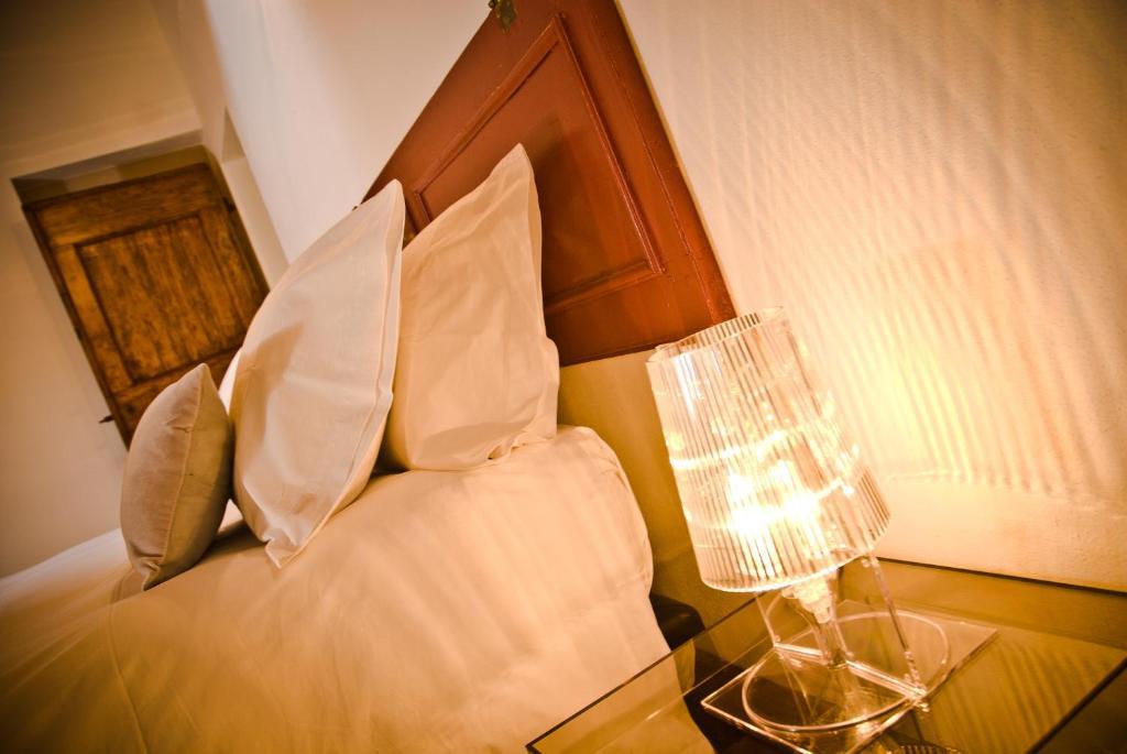Callegherie 21 Boutique B&B Имола Стая снимка